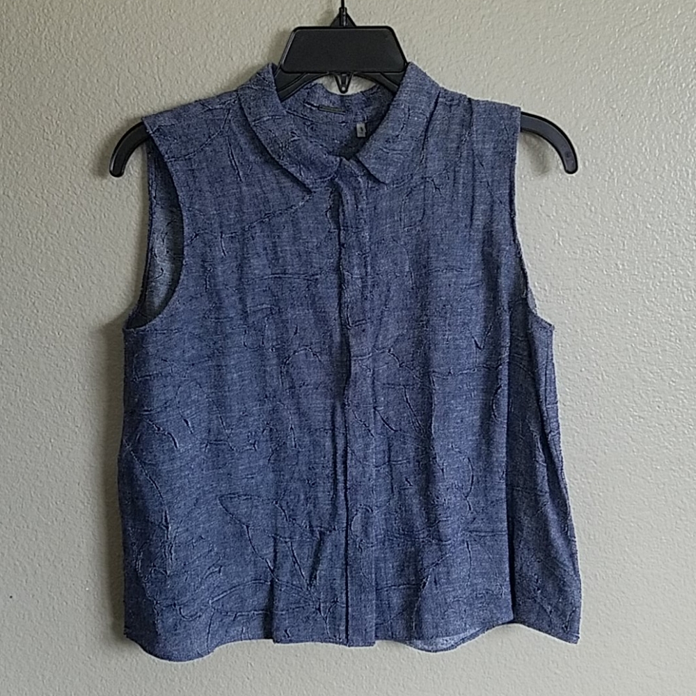 Elie Tahari sleeveless top